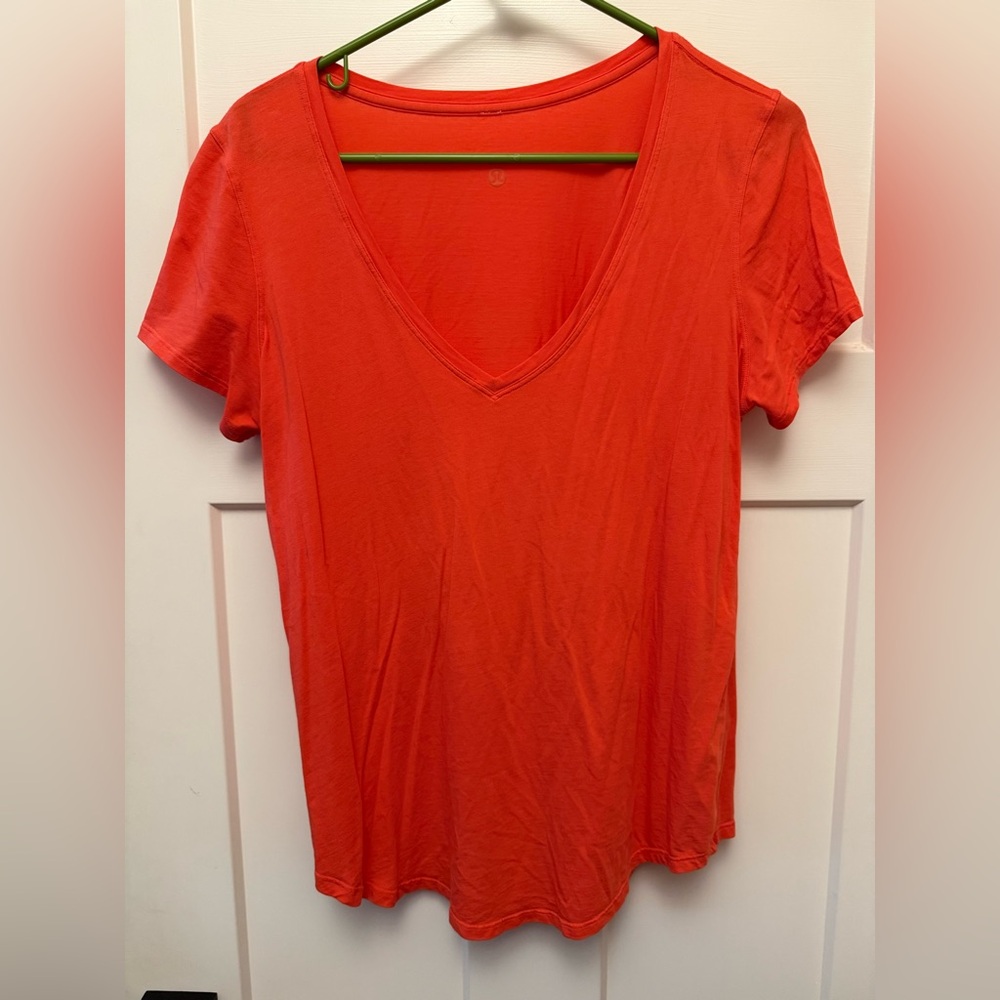 Lululemon love v-neck tee